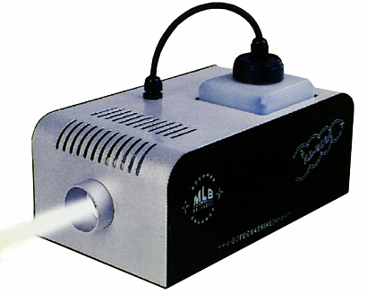 MLB EL- 900 DMX -- дым машина, 1л емкость для жидкости, 900 Вт, 4,6 кг., DMX контроль, on/off кабель