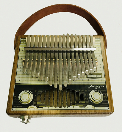  KMT-EA3 --   Radio,    ,  