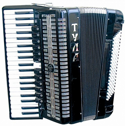 А-4 ТУЛА -- аккордеон ученический, 3-х голосный с готовым аккомпанементом, 37х80-III-17/2, 420х190х4